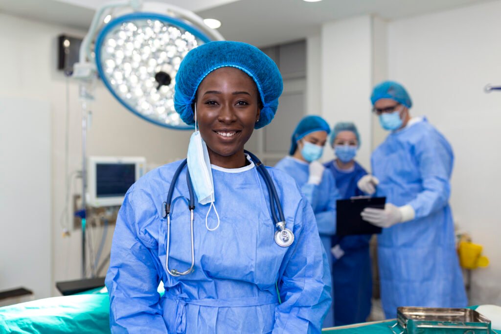 “Essential Qualities to Look for in a Surgical Gown”
